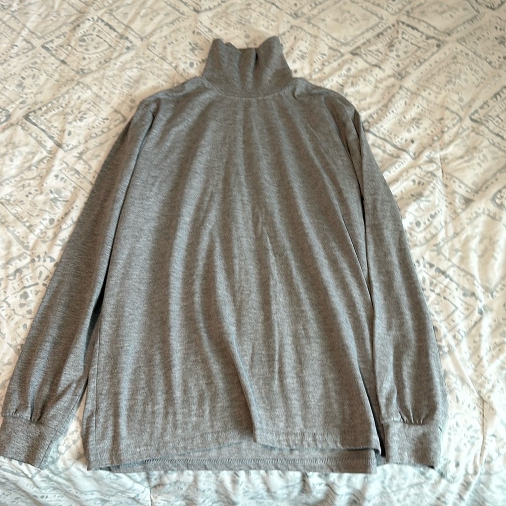 Men’s turtleneck